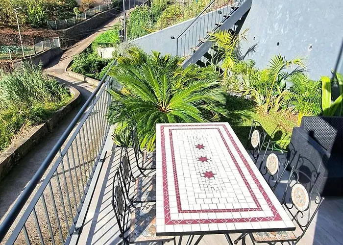 Espirito Do Mar - Premium With Jacuzzi Vila Estreito Da Calheta